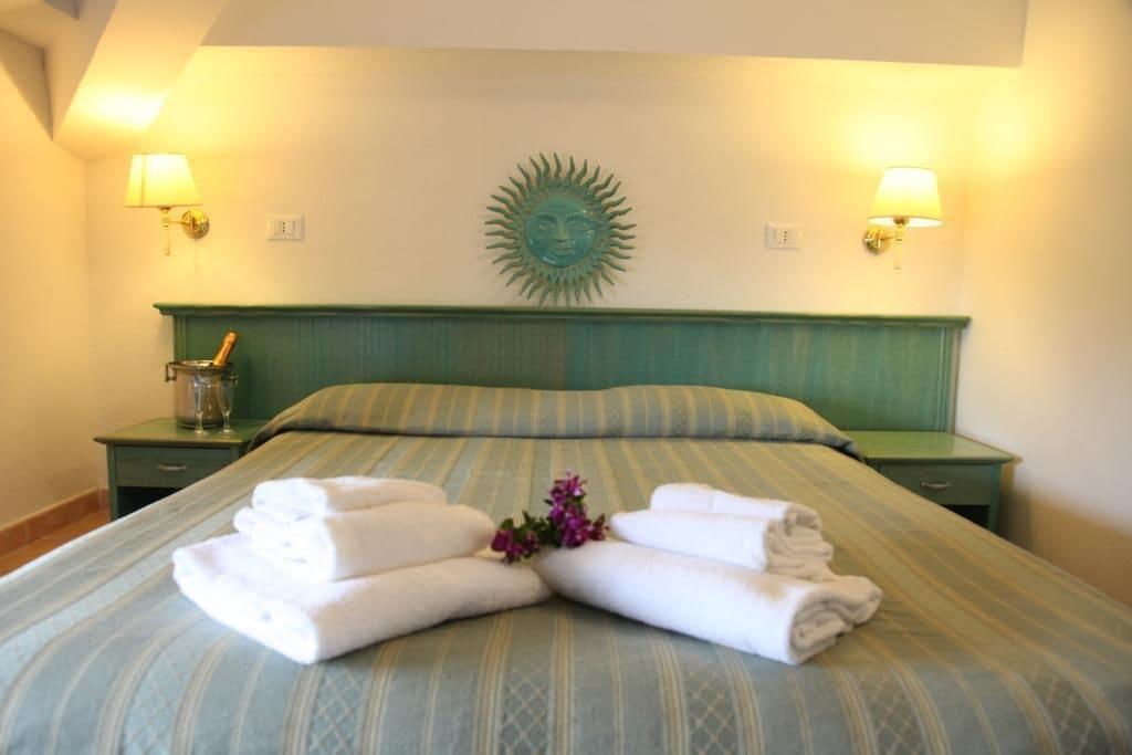 Hotel Mezzaluna كارلوفورتي المظهر الخارجي الصورة