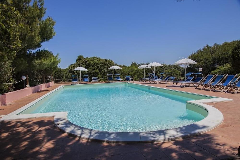 Hotel Mezzaluna كارلوفورتي المظهر الخارجي الصورة